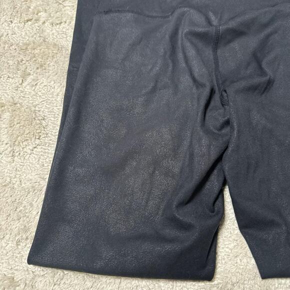 Ethos Leggings - Picture 3 of 4